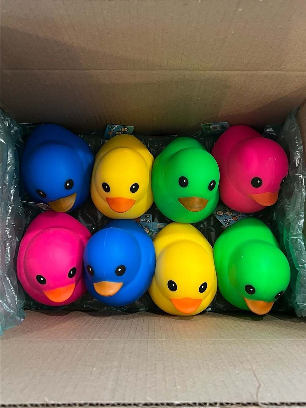 Lot of 8 Sunny Days Entertainment Toymendous Jumbo Laffy Quacks Squishy Duck Fid